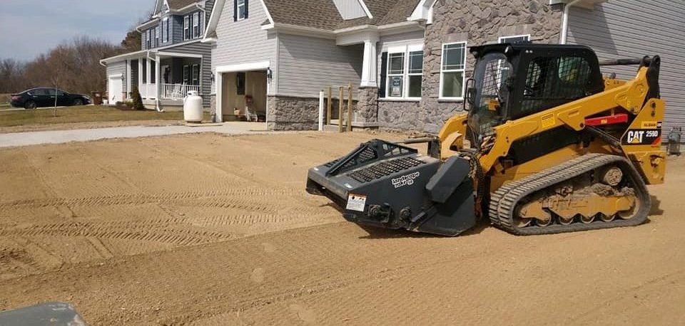 lbobcat-leveling-rake